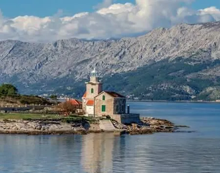 Antea, Hvar Appartement