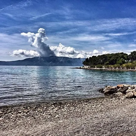 Antea, Hvar *