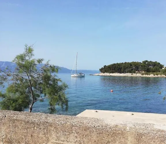 Antea, Hvar