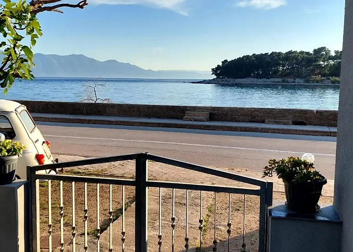 Antea, Hvar